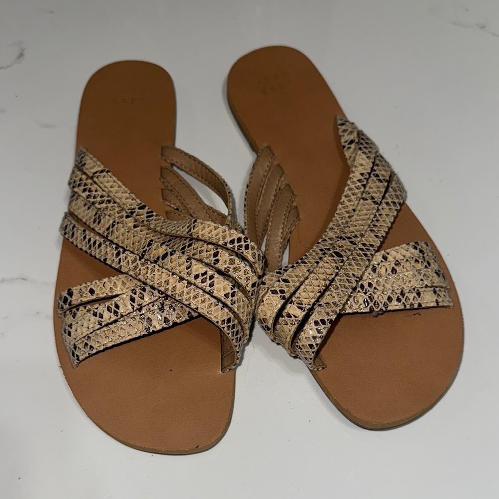 Target sandals - A new day